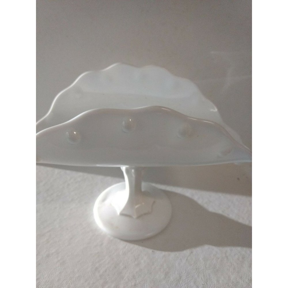 Indiana Glass Teardrop Milk Glass Fruit Banana Stand Centerpiece 1950s Vintage